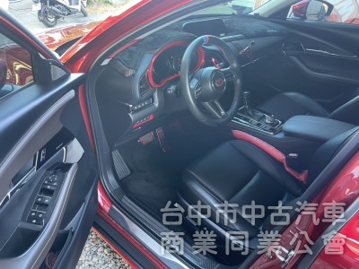 頂規旗艦一手車｜原漆原鈑件、滿配近新車！