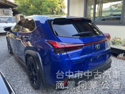 一手車低里程｜稀有UX200 F SPORT頂規勁化版