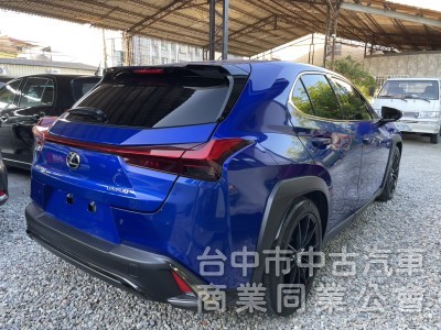一手車低里程｜稀有UX200 F SPORT頂規勁化版