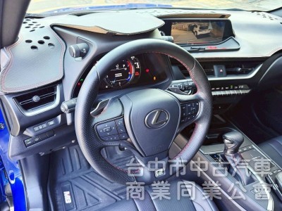 一手車低里程｜稀有UX200 F SPORT頂規勁化版