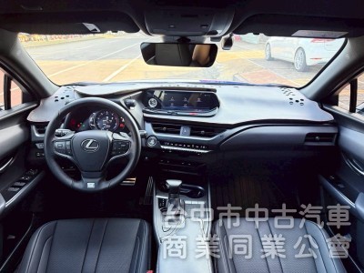 一手車低里程｜稀有UX200 F SPORT頂規勁化版