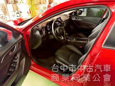 2018 馬自達 馬3 2.0 旗艦型｜魂動紅・低里程6萬・頂級安全滿配