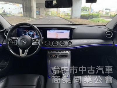 2019 M-Benz E-Class Sedan E300運動版