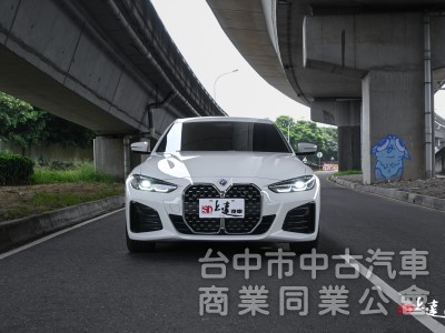 2022 BMW 4-Series Gran Coupé 420i M Sport 白色