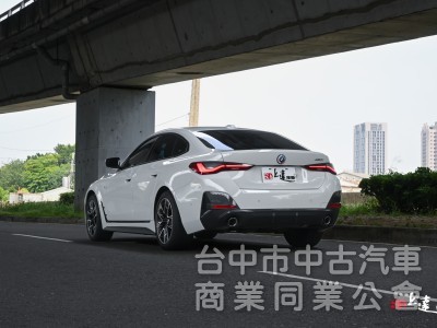 2022 BMW 4-Series Gran Coupé 420i M Sport 白色
