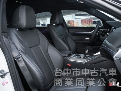 2022 BMW 4-Series Gran Coupé 420i M Sport 白色