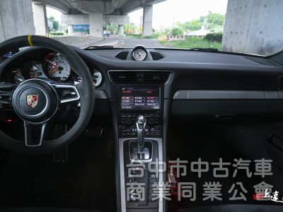 2015 Porsche 911 GT3 3.8 白色