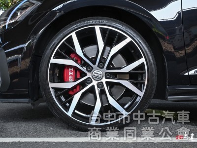 2020 Volkswagen Golf GT GTI Performance 黑色