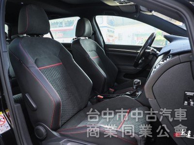 2020 Volkswagen Golf GT GTI Performance 黑色