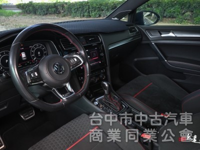 2020 Volkswagen Golf GT GTI Performance 黑色