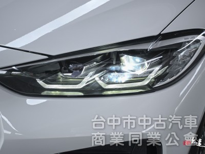 2021 BMW 4-Series Coupe 420i M Sport 白色