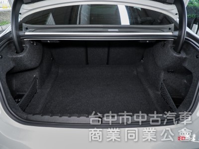 2021 BMW 4-Series Coupe 420i M Sport 白色