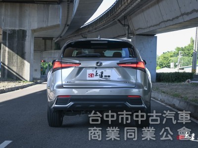 2020 LEXUS NX200豪華版
