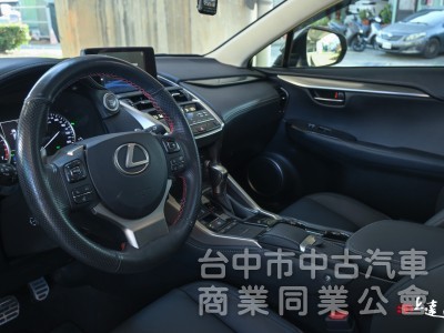 2020 LEXUS NX200豪華版