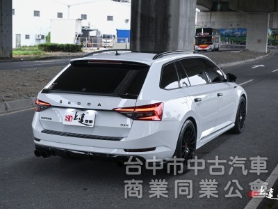 2022 Skoda Superb Combi 2.0 TSI SportPlus 4x4