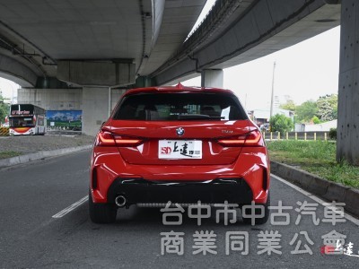 2022 BMW 1-Series 118i Edition ColorVision