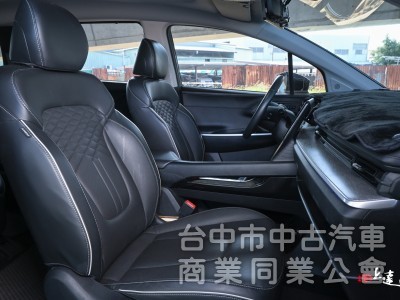 2023 Hyundai Custin GLT-B VIP 