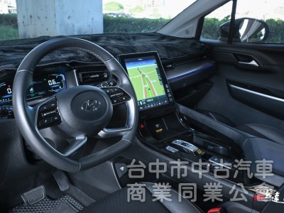 2023 Hyundai Custin GLT-B VIP 