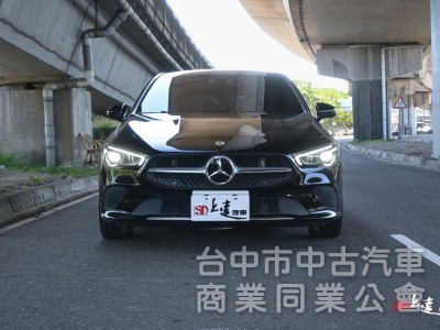 2021 M-Benz CLA Shooting Brake CLA200