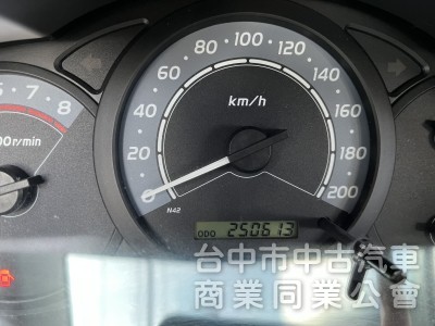 2013年 INNOVA 2.0 自排 絕版好車！