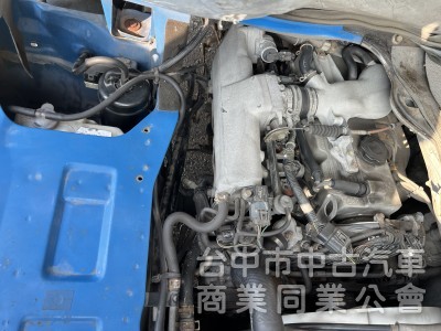 2011年 載卡多 全台絕無僅有 白鐵斗食品櫃櫥窗 打開即可做生意❗️