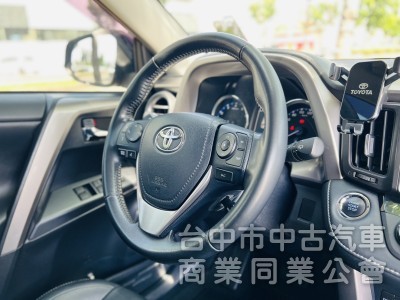 2017年 TOYOTA RAV4 2.5尊爵版