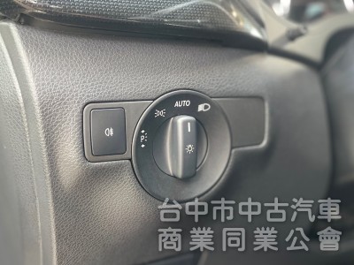 2013年 M-Benz B180 1.6T汽油渦輪 全新改款