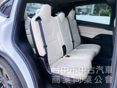 2023 全新改款 LR 7人座 選配米白內裝 EAP全智慧駕駛 YOKE方向盤 22吋Turbine輪圈