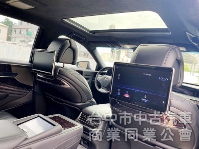 LS500 旗艦版 低里程 雙渦輪增壓 421匹大馬力 後座電視影音 氣動按摩座椅 20吋霧黑鋁圈