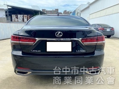 LS500 旗艦版 低里程 雙渦輪增壓 421匹大馬力 後座電視影音 氣動按摩座椅 20吋霧黑鋁圈