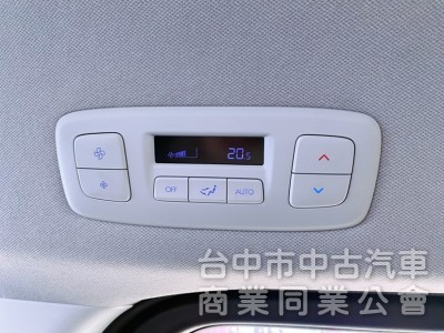 2024 Staria GLD-C 頂級8人座 數位儀錶 雙電動滑門 全速域自動跟車 6氣囊 原廠保固中！