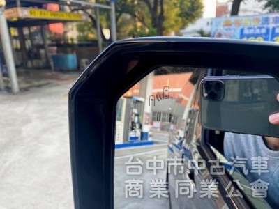 2022 Toyota Granvia 9人座旗艦版 超低里程 僅跑2萬公里！原廠保固中 商務自用載客首選~