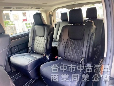 2022 Toyota Granvia 9人座旗艦版 超低里程 僅跑2萬公里！原廠保固中 商務自用載客首選~