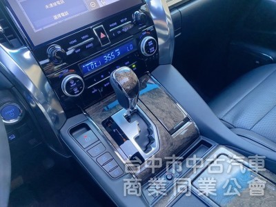 2022款 全速域自動跟車 車道維持/置中 頭等艙Ottoman座椅 360環景