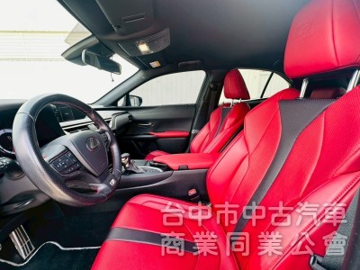 2021 Lexus ux200 f sport 低里程 電熱椅 賽車椅 盲點