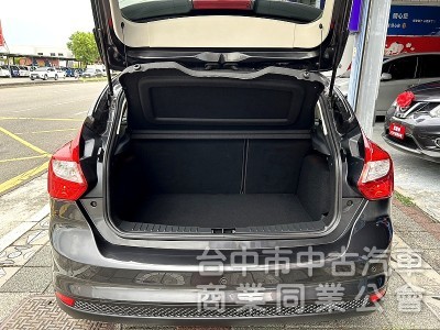 2013款.一手車原漆 I-KEY 保証實車實價 在店 認証車 可全額貸款