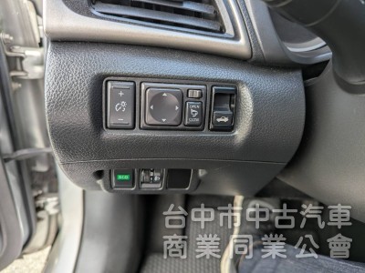 2015款一手車.認證車.免鑰匙i-key.恆溫