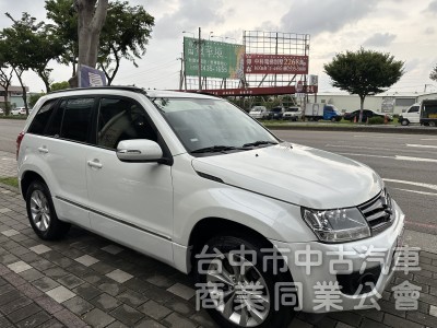 2015年Suzuki Vitara Jp 2.4cc 四輪傳動