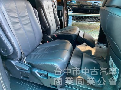 2019年 跑12萬km Toyota Previa 2.4cc 豪華版 頂級版