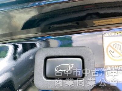 2019年 跑12萬km Toyota Previa 2.4cc 豪華版 頂級版