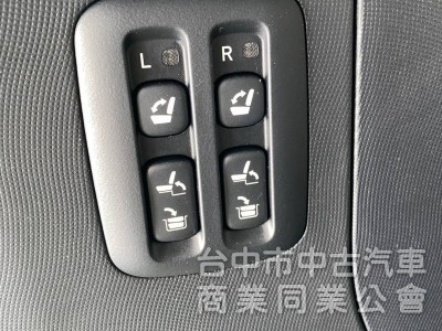2019年 跑12萬km Toyota Previa 2.4cc 豪華版 頂級版