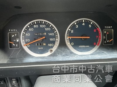2015 得利卡 廂式 8人座 手排