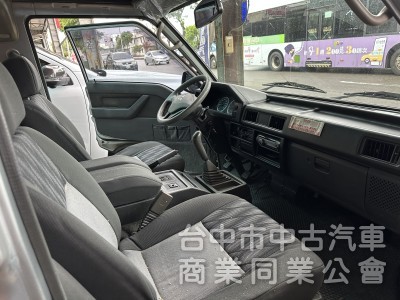 2015 得利卡 廂式 8人座 手排