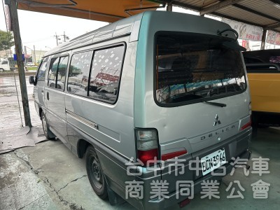 2015 得利卡 廂式 8人座 手排