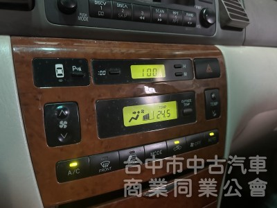 2001 Toyota ALTIS 