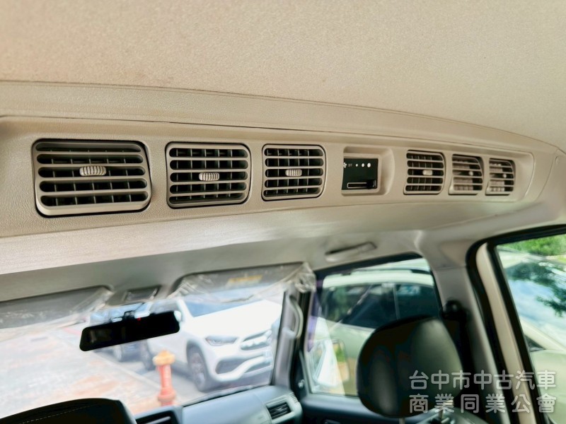 廂車，有第二排出風口