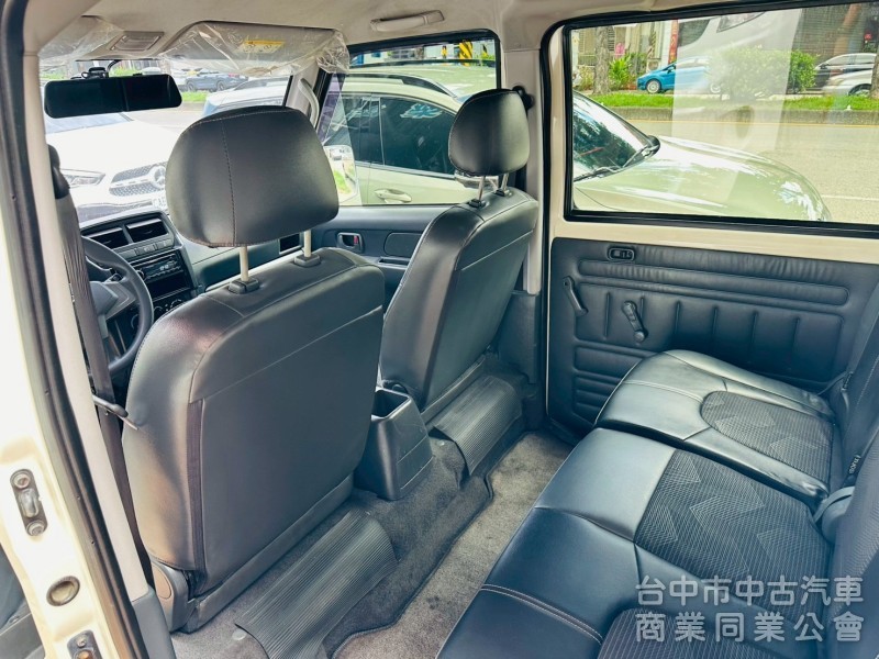 廂車，有第二排出風口