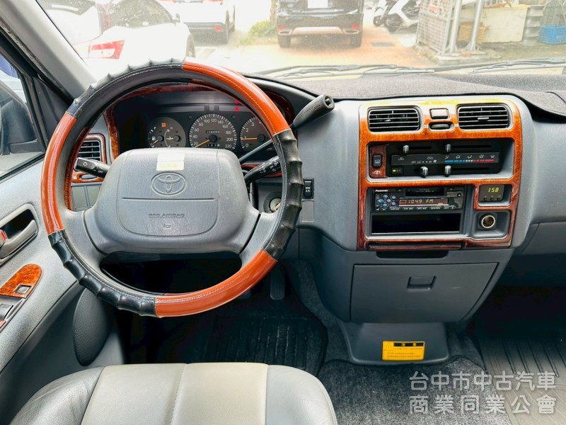 挑戰全國最漂亮海力士，中部一手車庫車，全車原廠原版件，原廠保養履歷完整，里程保證