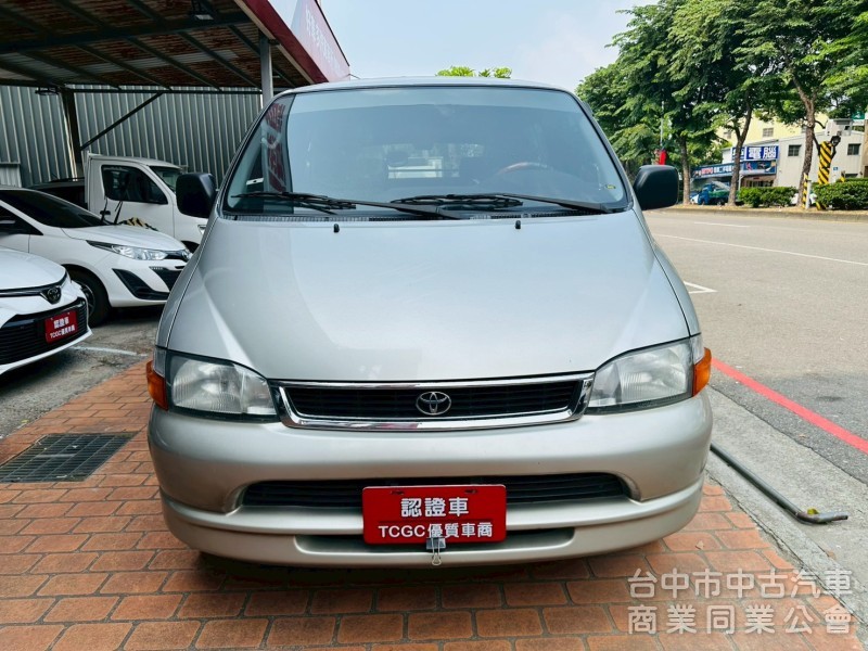 挑戰全國最漂亮海力士，中部一手車庫車，全車原廠原版件，原廠保養履歷完整，里程保證