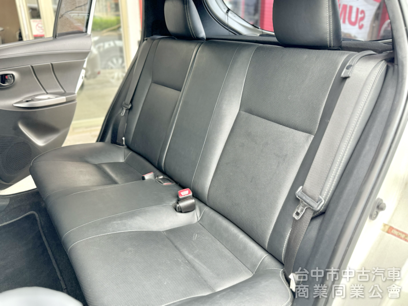 一手車！16年式！大鴨！代步神車！倒車顯影 雙安全氣囊 AppleCarPlay 衛星導航！可全貸！台中在地30年老店！